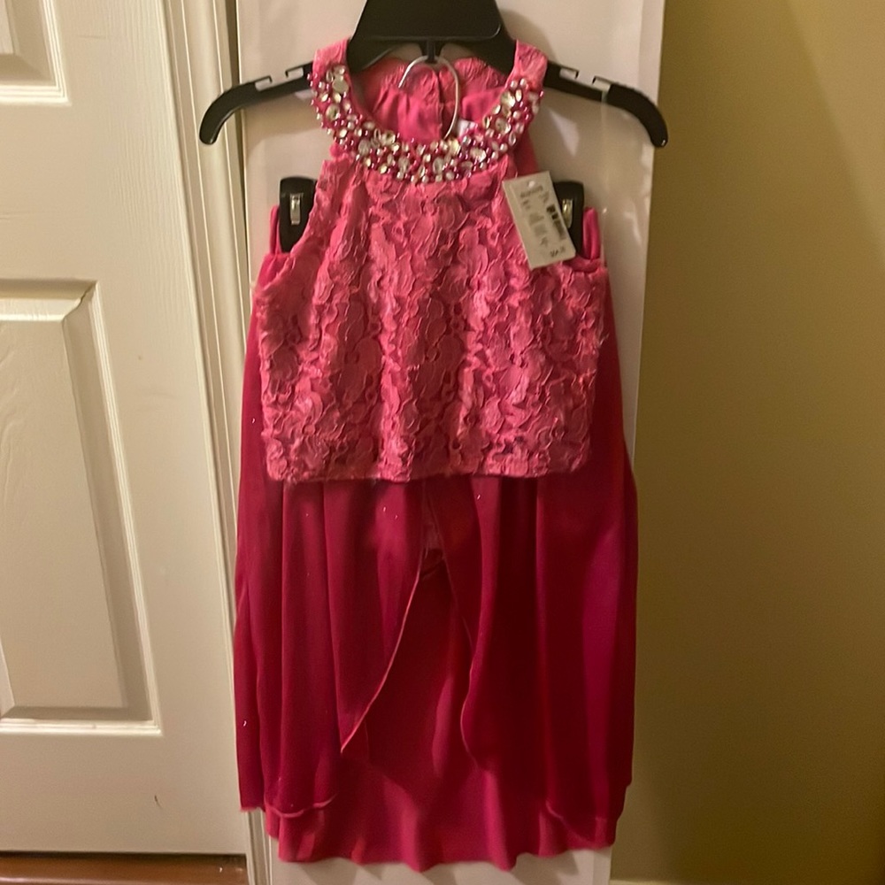 (NWT) 2 piece girls size 8 Love,Jayme fuchsia set